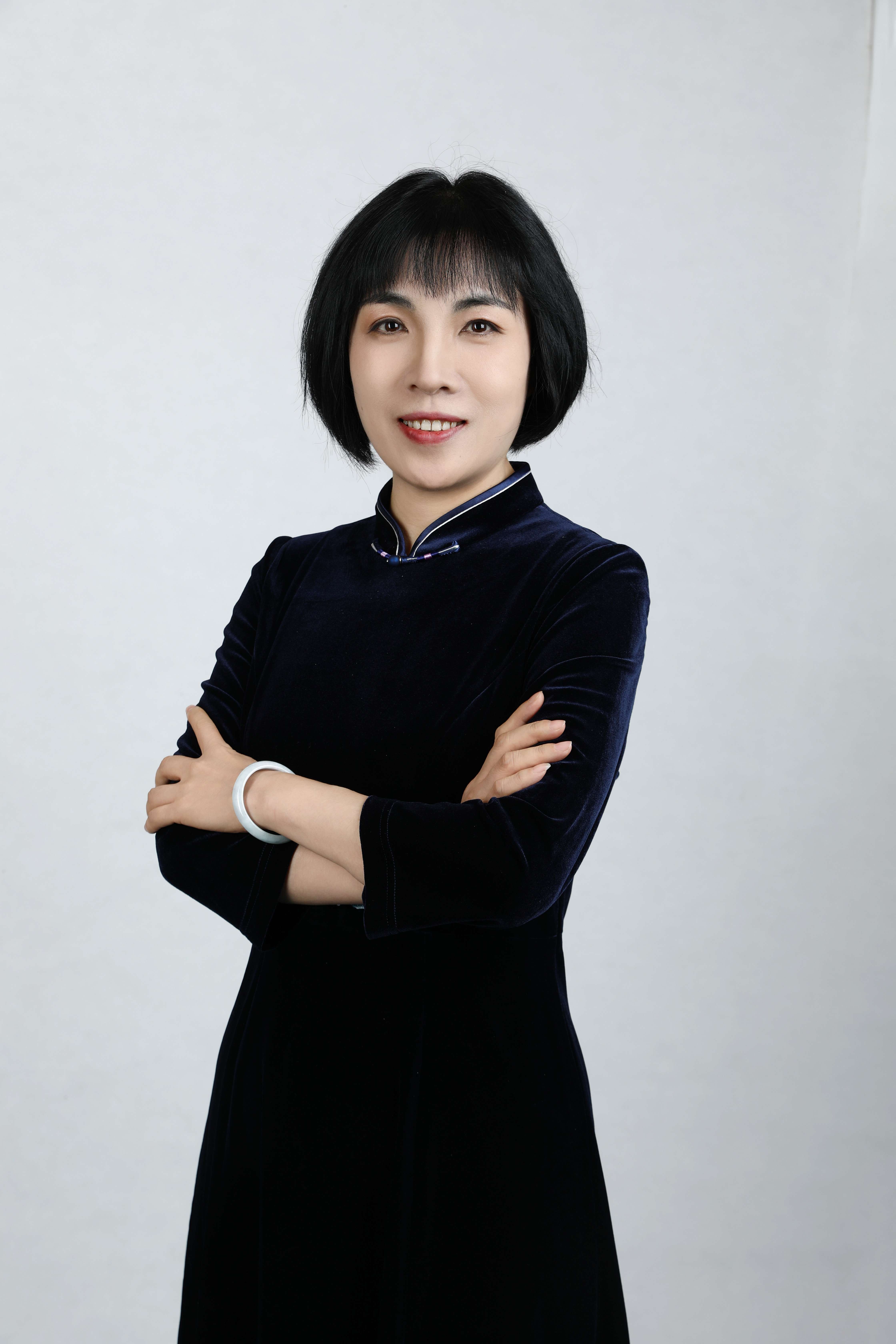 马莉