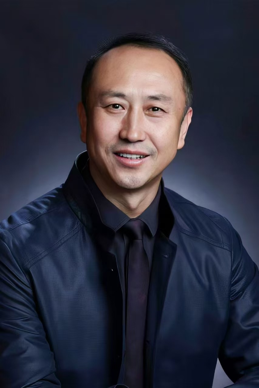 管杰